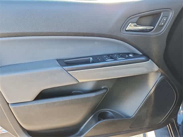 Thumbnail: 2019 Chevrolet Colorado - 26