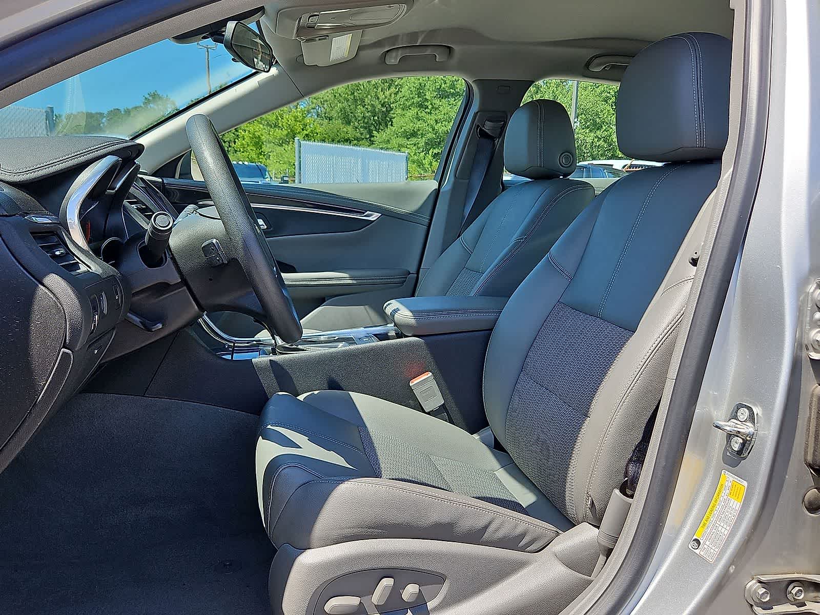 Thumbnail: 2019 Chevrolet Impala - 24