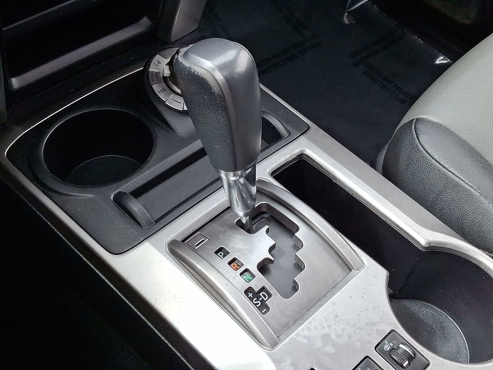 Thumbnail: 2020 Toyota 4Runner - 22