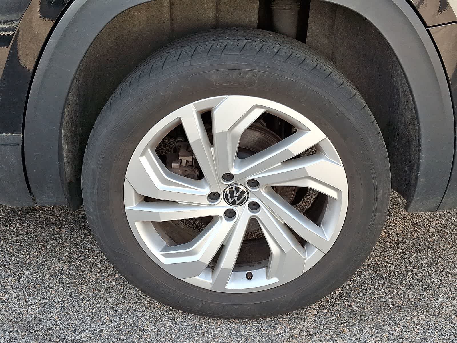 Thumbnail: 2023 Volkswagen Atlas - 6