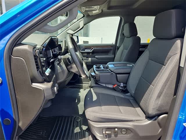 Thumbnail: 2025 Chevrolet Silverado 1500 - 10