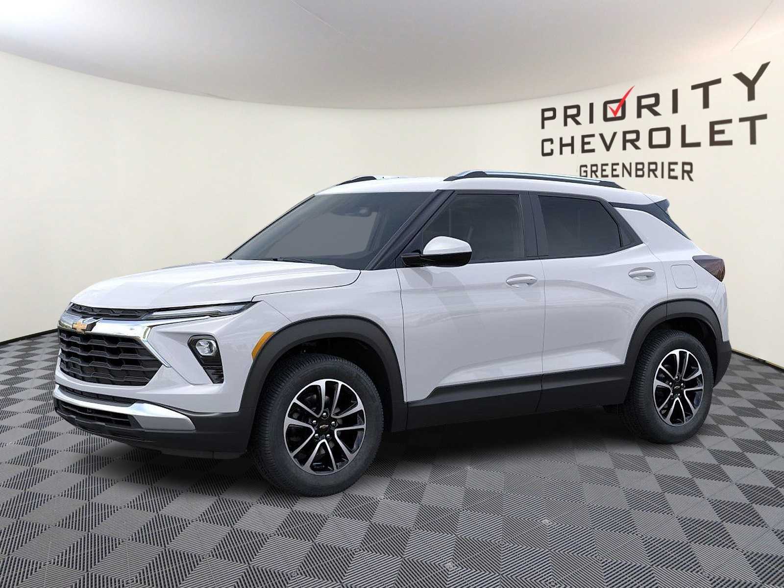 Thumbnail: 2026 Chevrolet TrailBlazer - 2