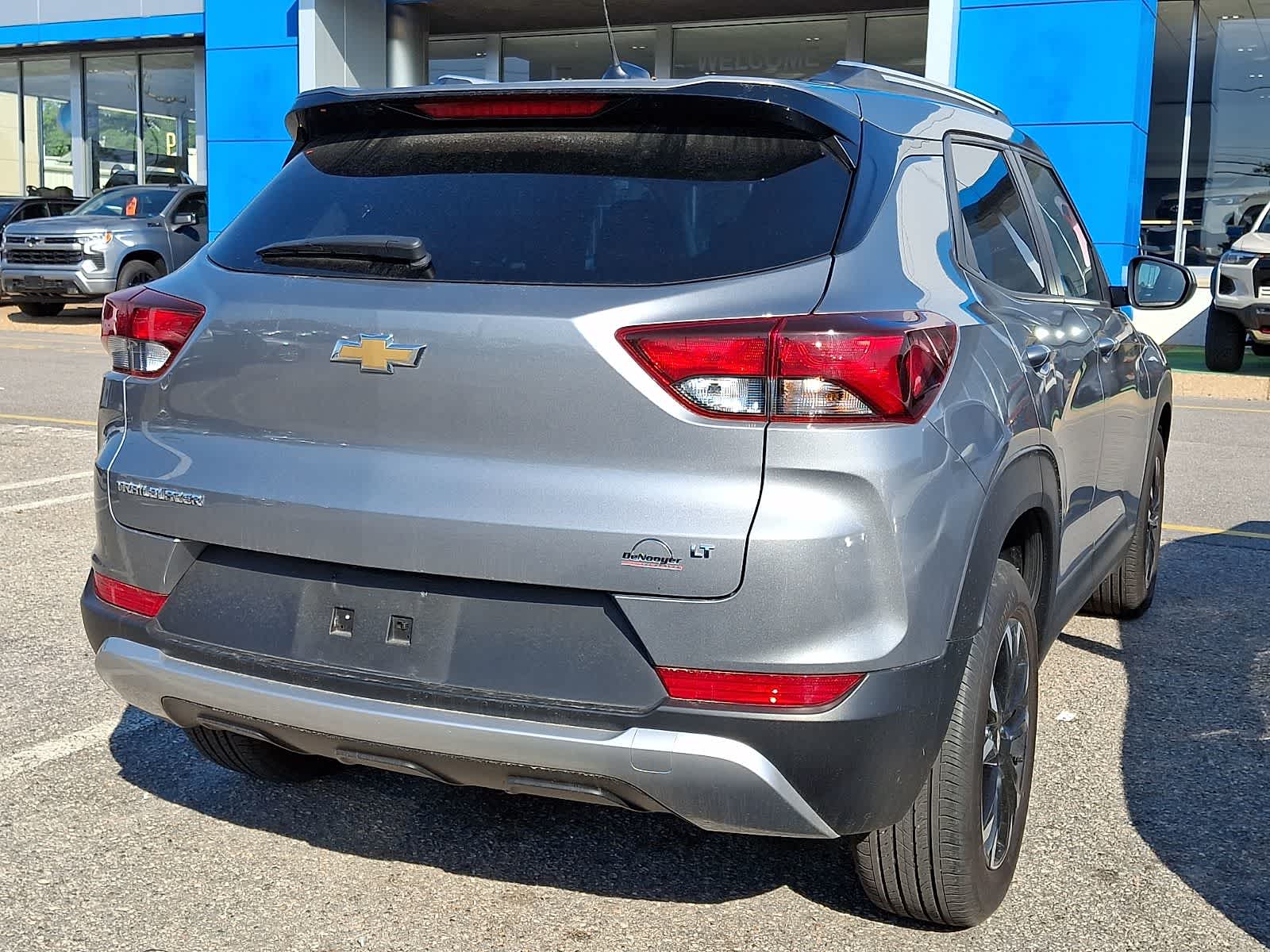Thumbnail: 2023 Chevrolet TrailBlazer - 3