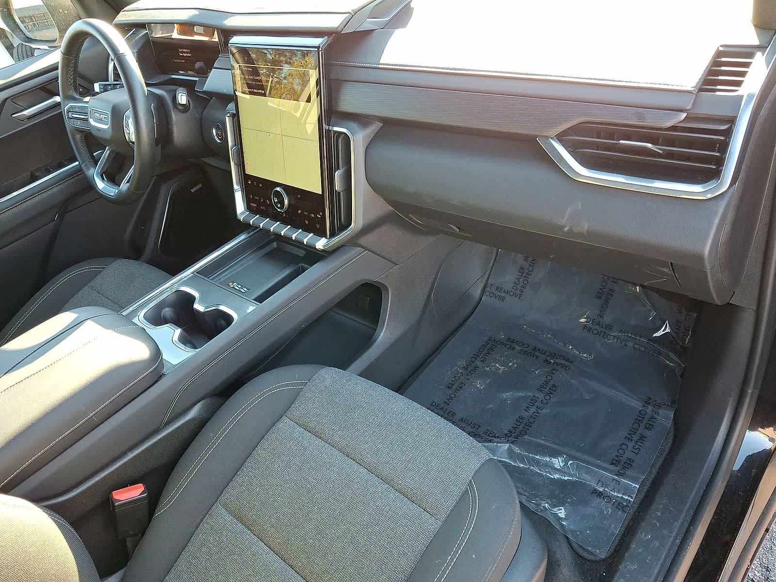 Thumbnail: 2025 GMC Acadia - 35