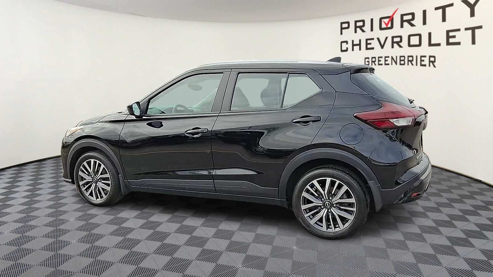 Thumbnail: 2024 Nissan Kicks - 6