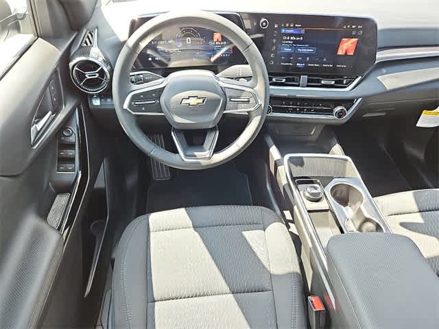 Thumbnail: 2026 Chevrolet Equinox - 8