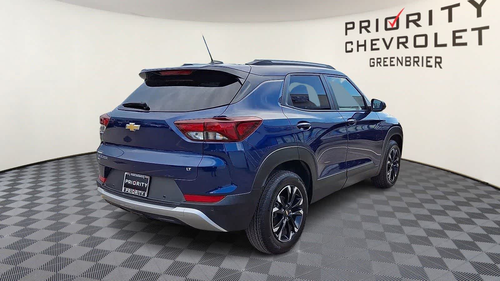Thumbnail: 2022 Chevrolet TrailBlazer - 8