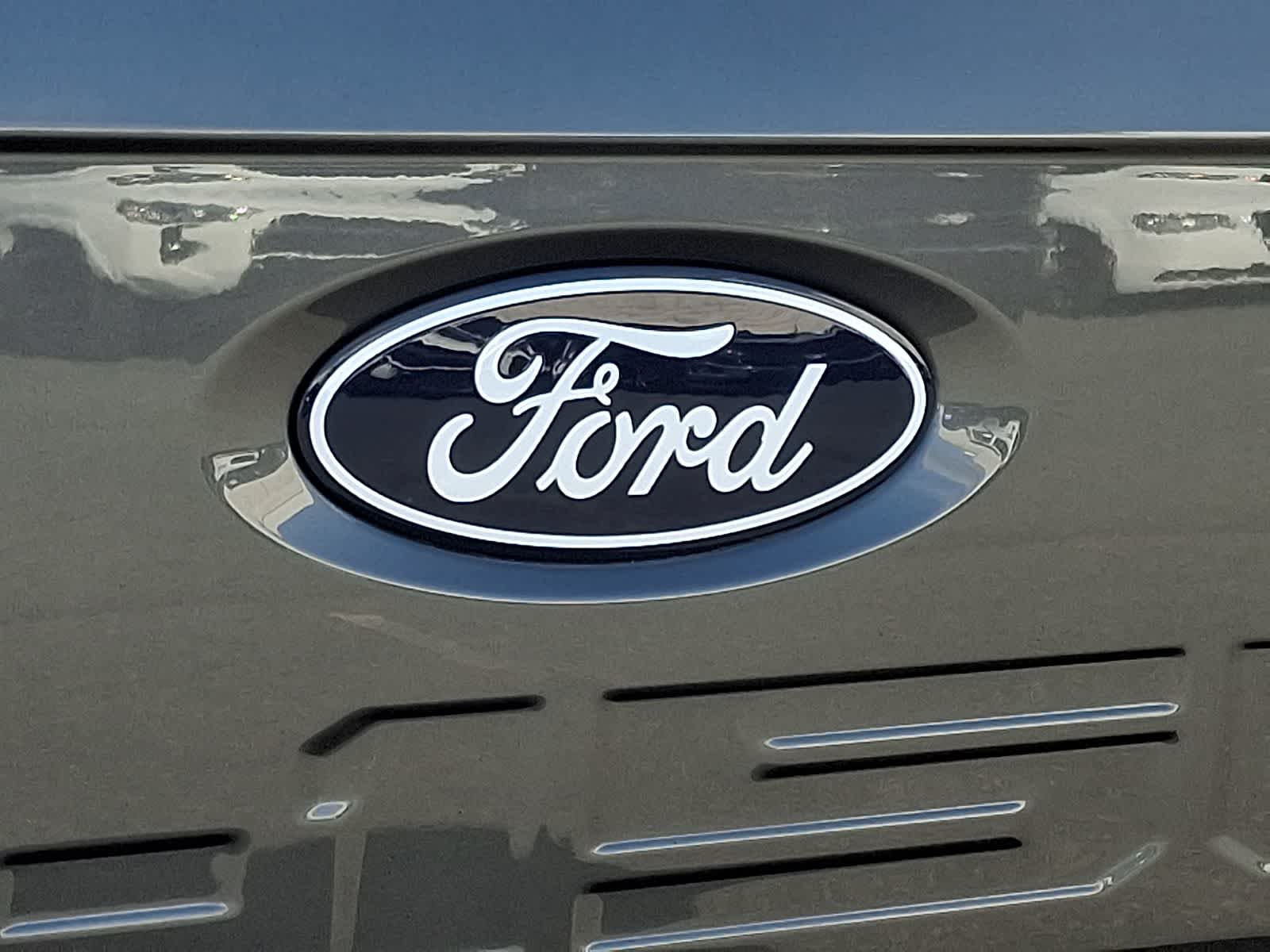 Thumbnail: 2025 Ford F-150 - 25