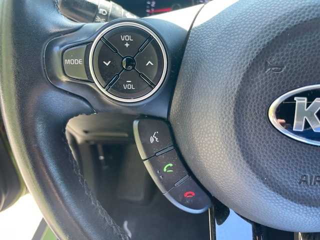 Thumbnail: 2015 Kia Soul - 14