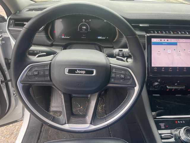 Thumbnail: 2022 Jeep Grand Cherokee - 13