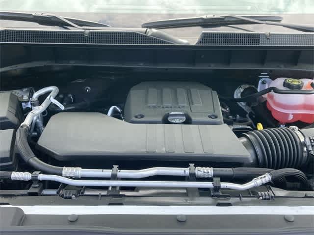 Thumbnail: 2024 Chevrolet Silverado 1500 - 28