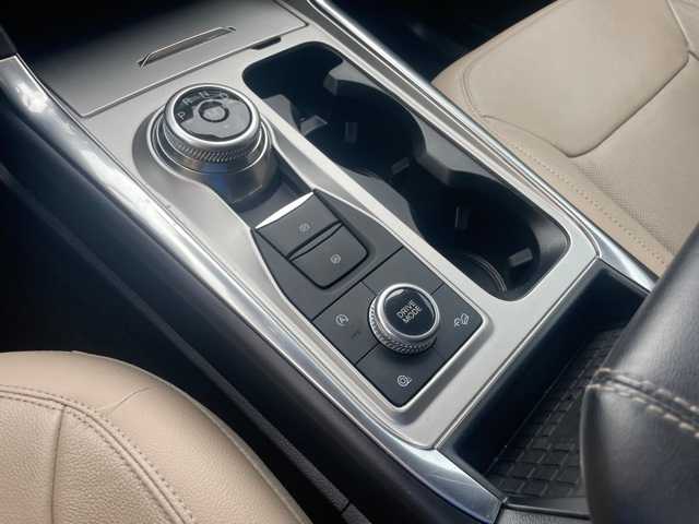 Thumbnail: 2020 Ford Explorer - 20