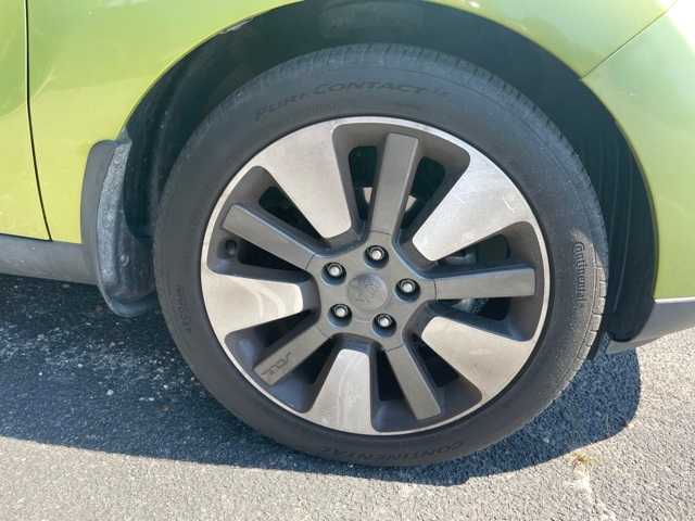 Thumbnail: 2015 Kia Soul - 24