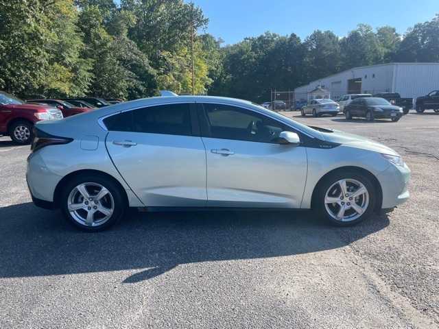 Thumbnail: 2019 Chevrolet Volt - 6