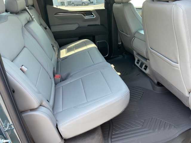 Thumbnail: 2025 Chevrolet Silverado 1500 - 6