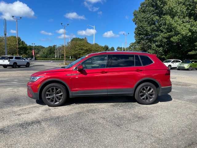 Thumbnail: 2022 Volkswagen Tiguan - 2
