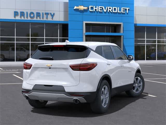 Thumbnail: 2025 Chevrolet Blazer - 4