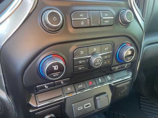 Thumbnail: 2021 Chevrolet Silverado 1500 - 19