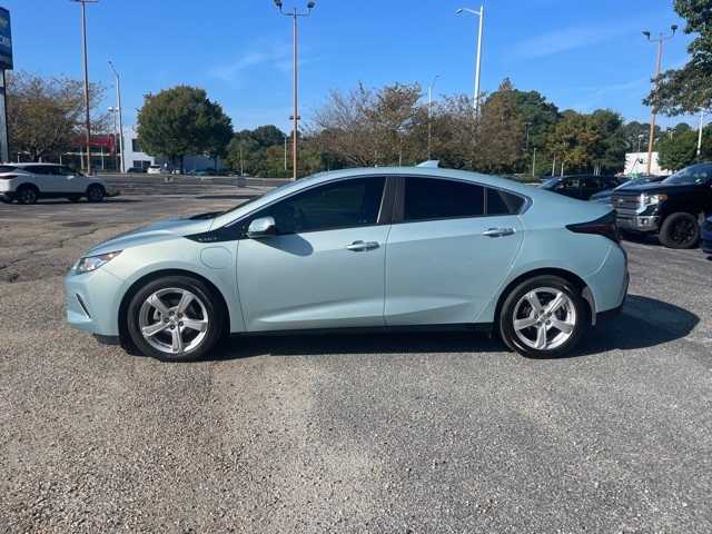 Thumbnail: 2019 Chevrolet Volt - 2
