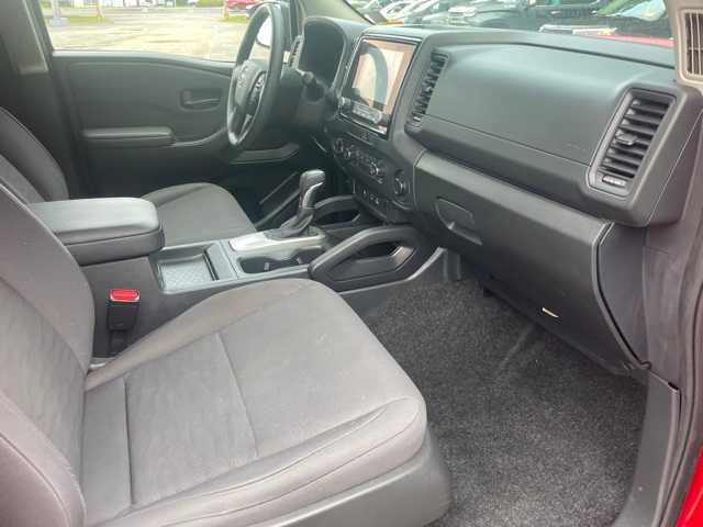 Thumbnail: 2022 Nissan Frontier - 23