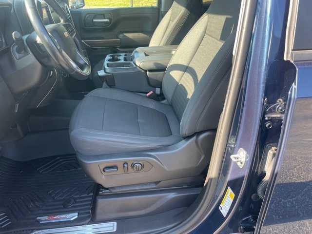 Thumbnail: 2021 Chevrolet Silverado 1500 - 10