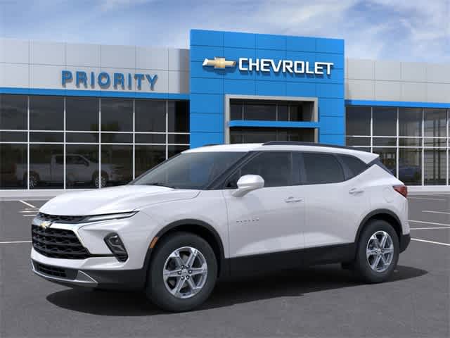Thumbnail: 2025 Chevrolet Blazer - 2