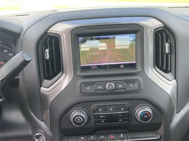 Thumbnail: 2024 Chevrolet Silverado 1500 - 17