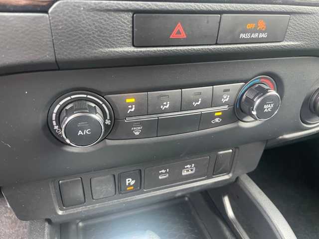 Thumbnail: 2022 Nissan Frontier - 17