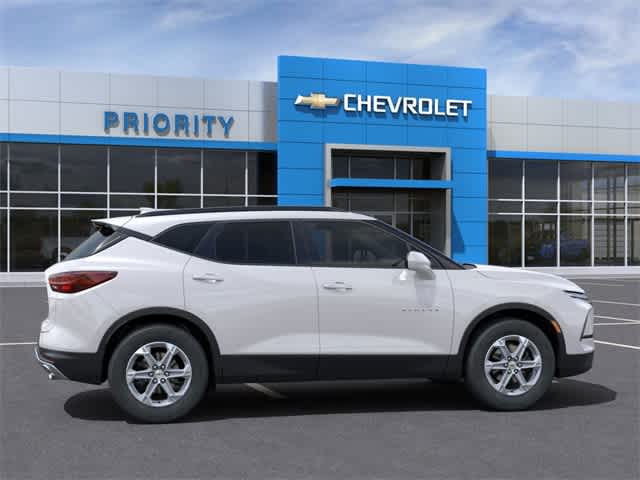 Thumbnail: 2025 Chevrolet Blazer - 5