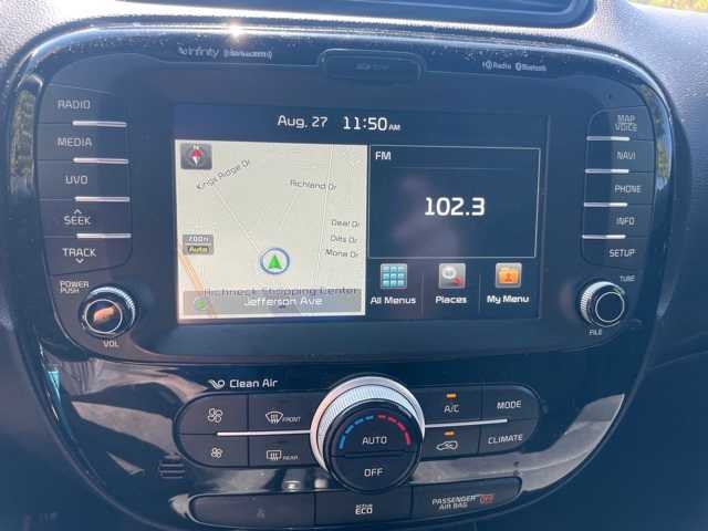 Thumbnail: 2015 Kia Soul - 17