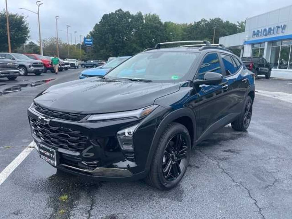 New 2025 Chevrolet Trax ACTIV SUV