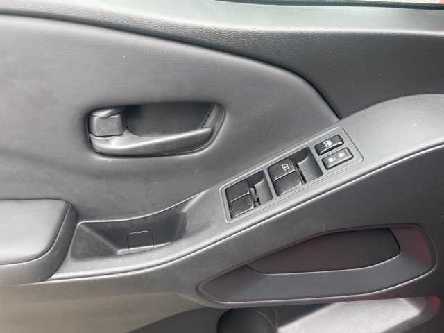 Thumbnail: 2022 Nissan Frontier - 11