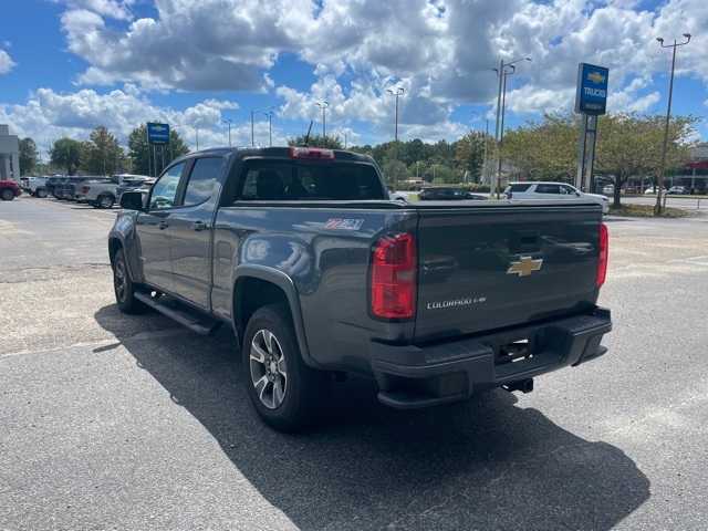 Thumbnail: 2017 Chevrolet Colorado - 3