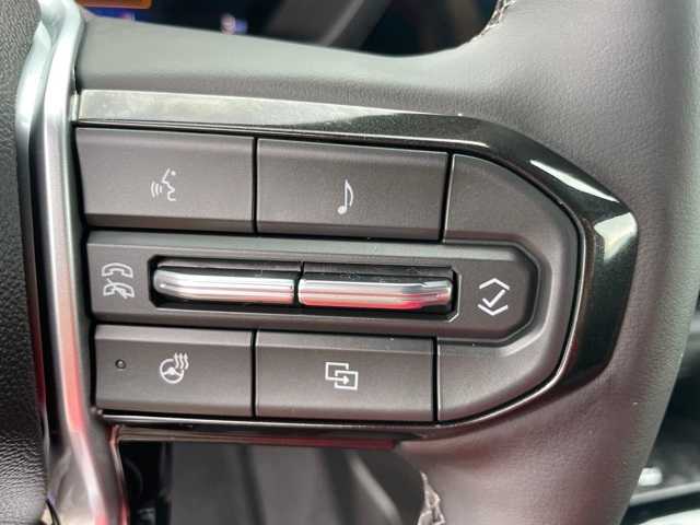 Thumbnail: 2026 Chevrolet Colorado - 19