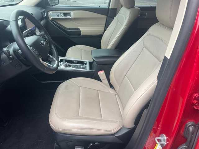 Thumbnail: 2020 Ford Explorer - 10