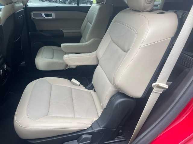 Thumbnail: 2020 Ford Explorer - 22