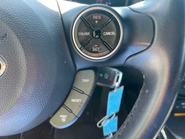 Thumbnail: 2015 Kia Soul - 15