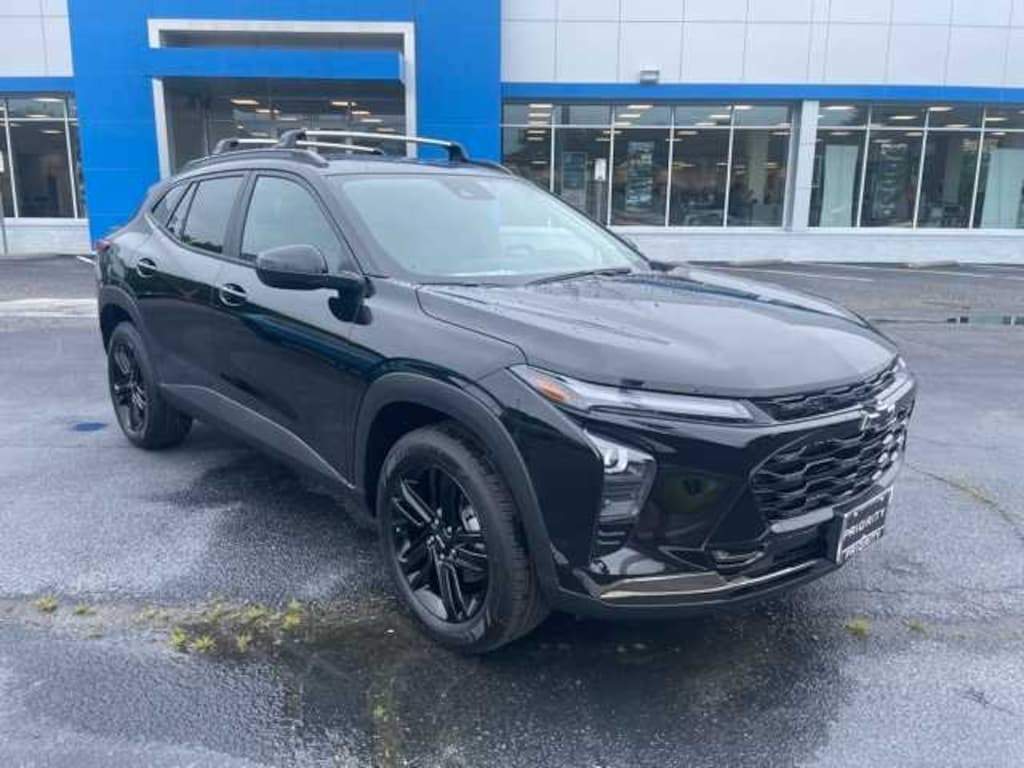 New 2025 Chevrolet Trax ACTIV SUV
