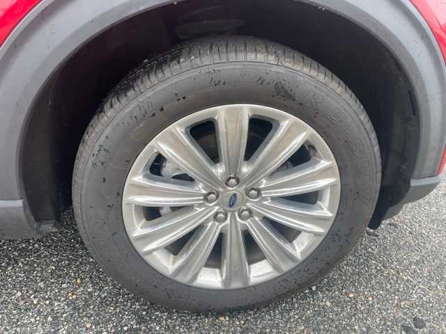 Thumbnail: 2020 Ford Explorer - 26