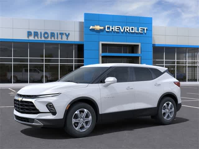 Thumbnail: 2025 Chevrolet Blazer - 2