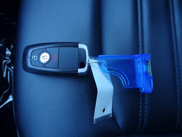 Thumbnail: 2023 Ford Edge - 32