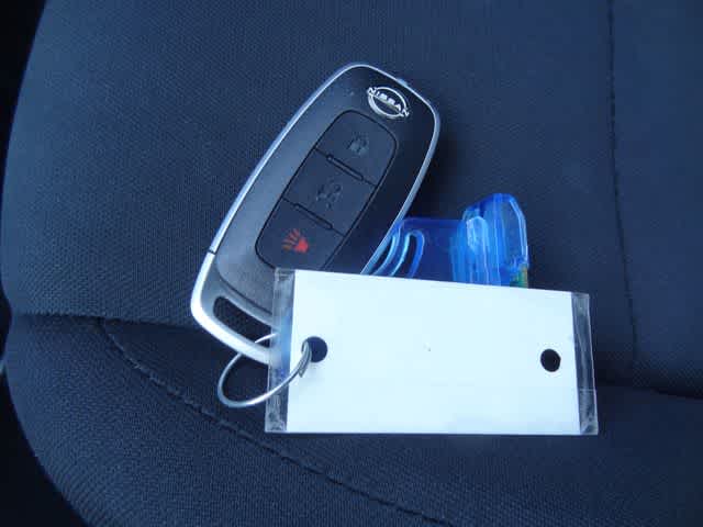 Thumbnail: 2023 Nissan Kicks - 29