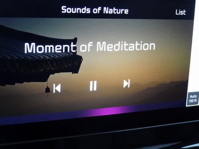 Thumbnail: 2023 Kia Sorento - 32