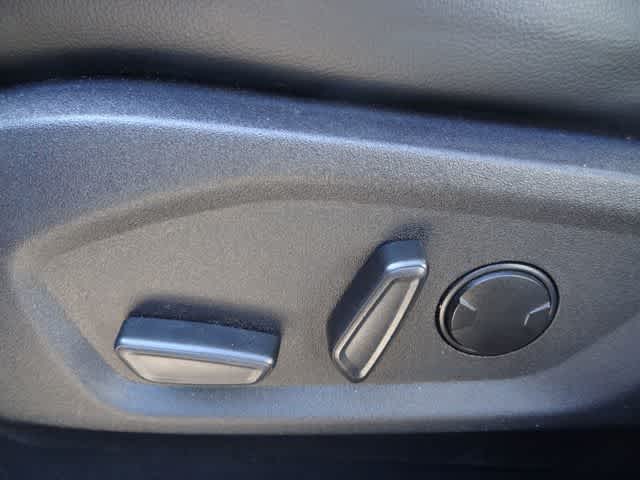 Thumbnail: 2024 Ford Edge - 10