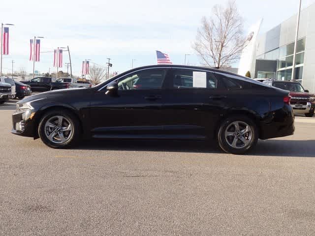 Thumbnail: 2022 Kia K5 - 2