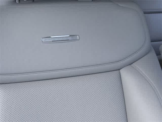 Thumbnail: 2025 Ford Expedition - 16