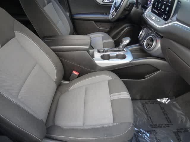 Thumbnail: 2023 Chevrolet Blazer - 14