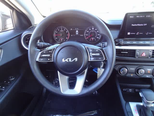 Thumbnail: 2023 Kia Forte - 11