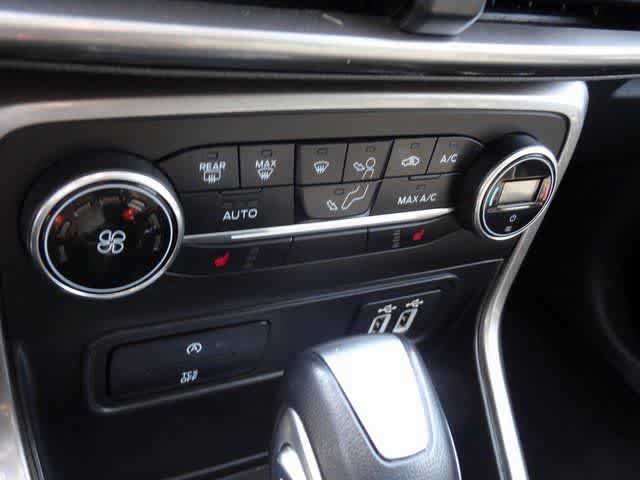 Thumbnail: 2019 Ford EcoSport - 13