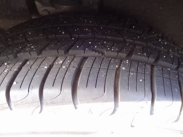 Thumbnail: 2023 Ford Edge - 19